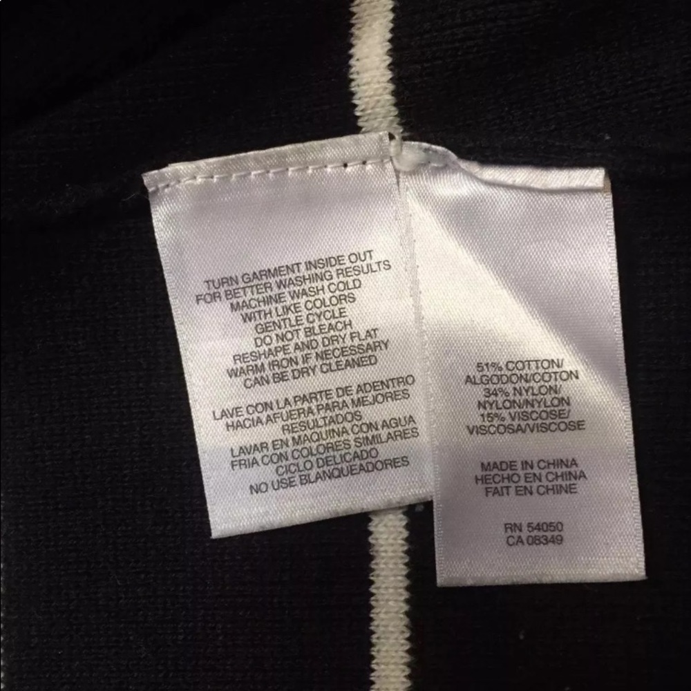 Anne Klein Large Buttoned Sweater - image 7